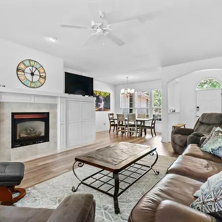 Relaxing Bv Home Near Golfing, Hiking, & Lakes Bella Vista Exterior foto